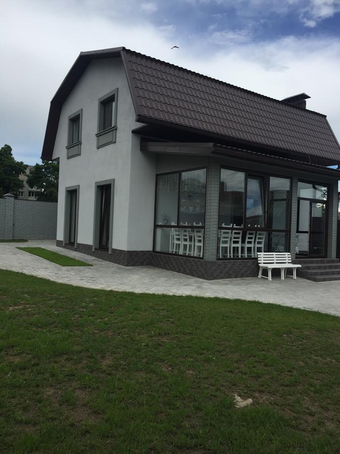 Shale Na Polotskoy Vila Bobruisk Exterior foto