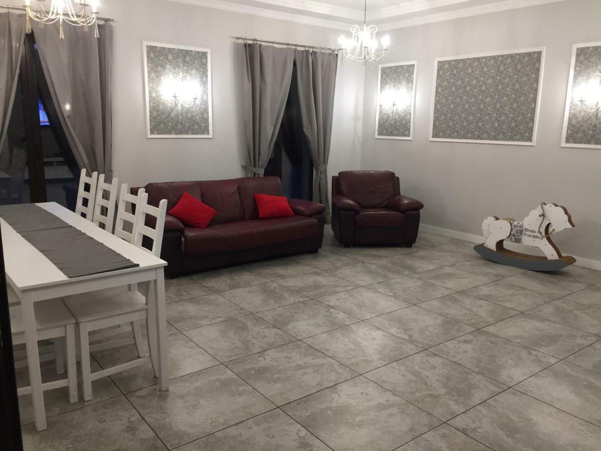 Shale Na Polotskoy Vila Bobruisk Exterior foto