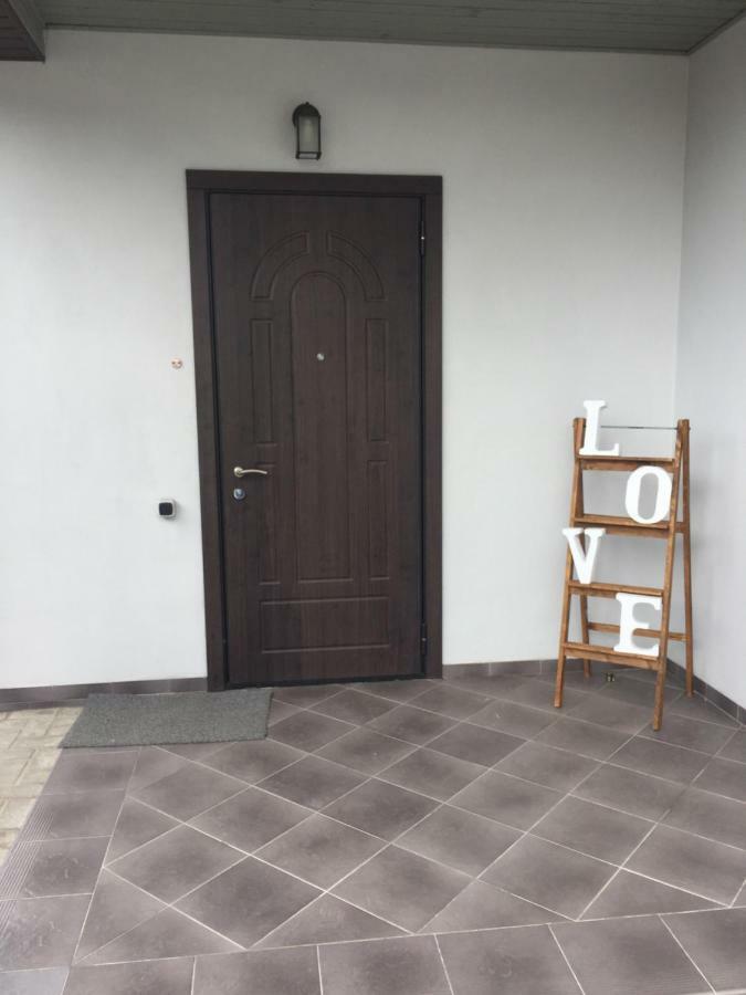 Shale Na Polotskoy Vila Bobruisk Exterior foto